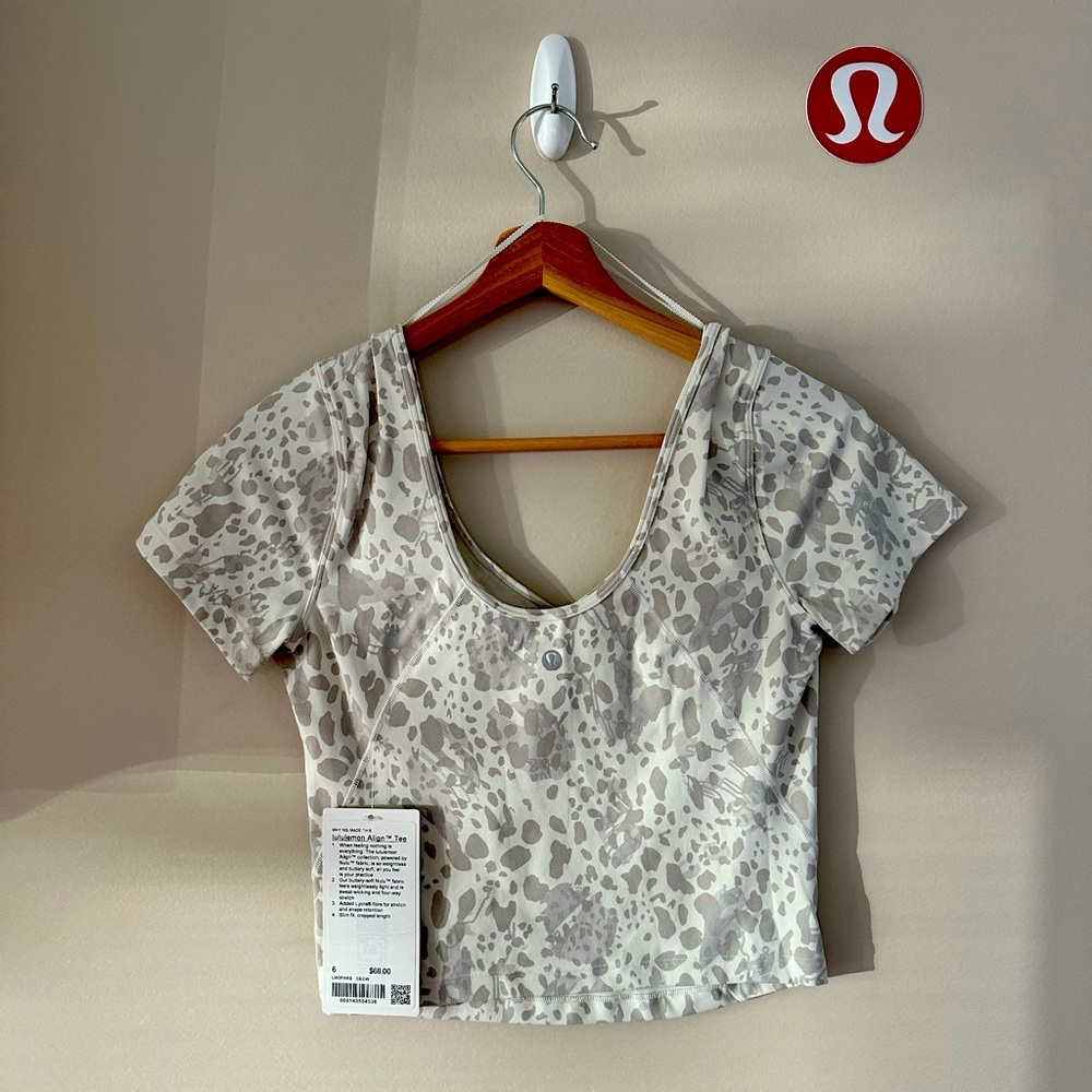 Lululemon - Size 6 - Align Tee - BNWT